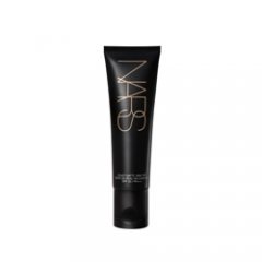 NARS Легкое тональное средство с бархатистым эффектом Velvet Matte Skin Tint SPF30